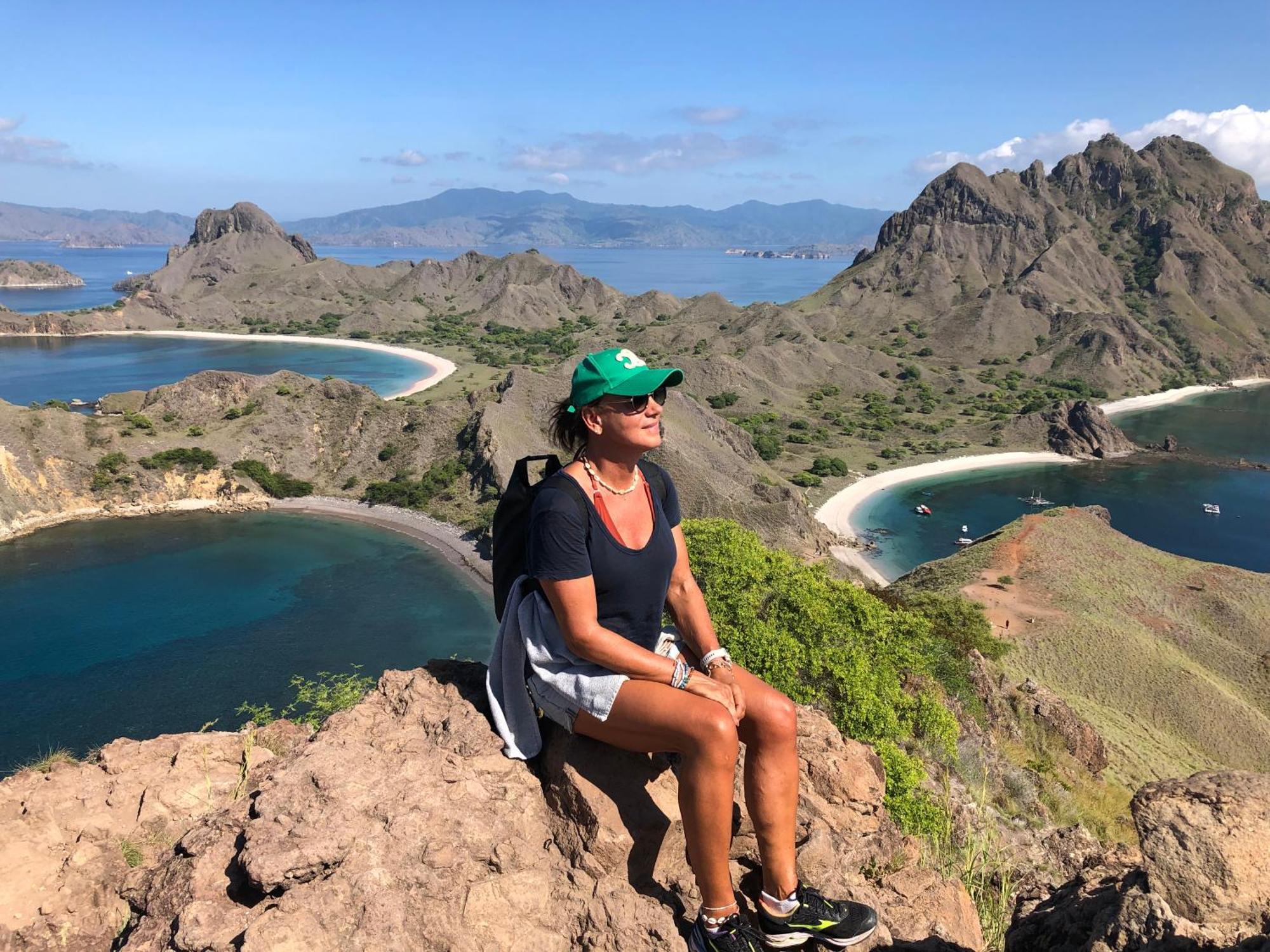 Dua Putri Komodo Homestay Extérieur photo